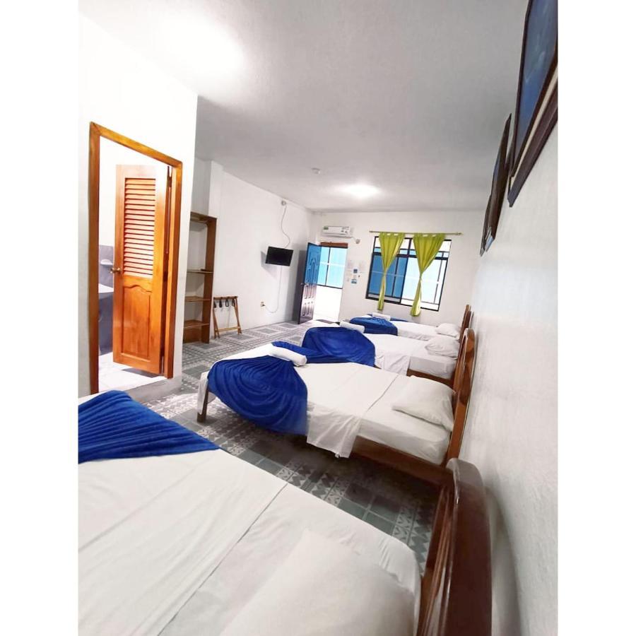 Hostal Gardner Galapagos Puerto Ayora  Exterior photo